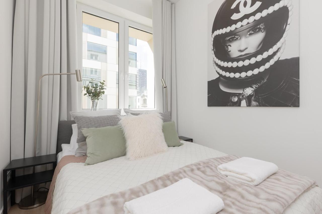 ורשה Fashionable City Center Apartment By Noclegi Renters מראה חיצוני תמונה