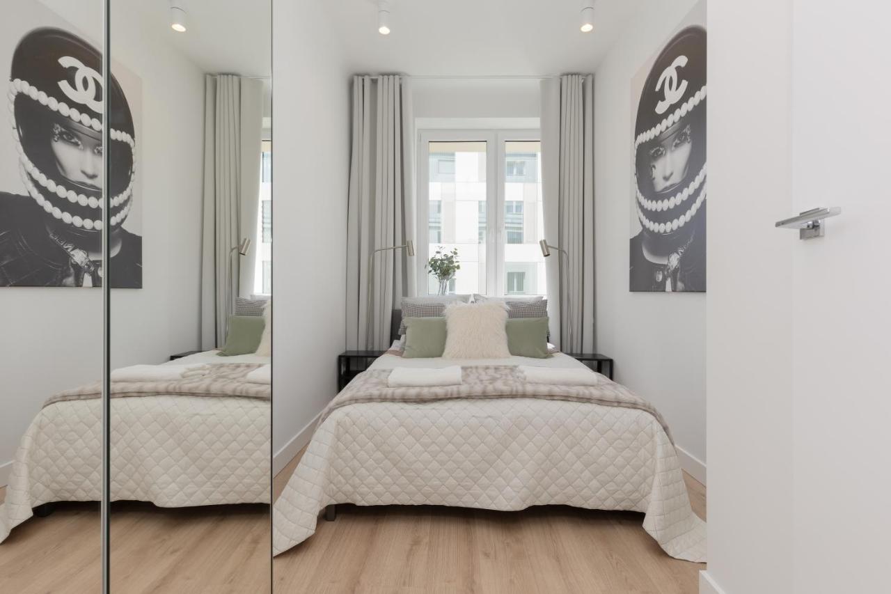 ורשה Fashionable City Center Apartment By Noclegi Renters מראה חיצוני תמונה
