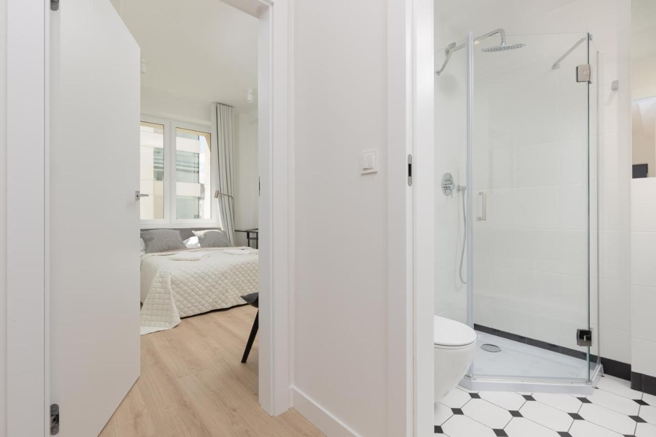 ורשה Fashionable City Center Apartment By Noclegi Renters מראה חיצוני תמונה